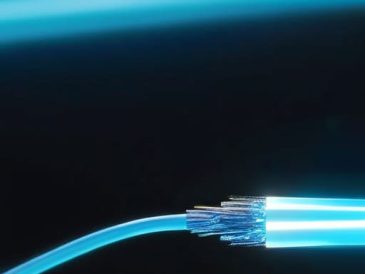 The Speed of Light: Dark Fiber Trading Arbitrage 13 Dark Fiber Trading Latency Arbitrage speed.